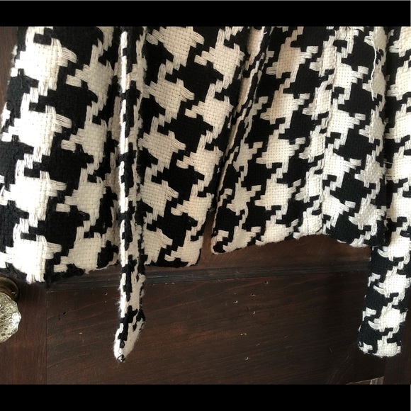 **SOLD Longline houndstooth jacket - Picture 14 of 14